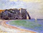 Etretat. the Porte d'Aval